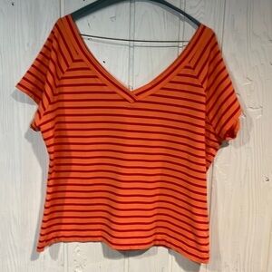 St. John's Bay V Neck Short Sleeve Tee Shirt XL